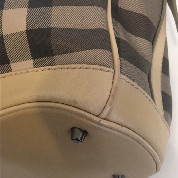 AUTHENTIC BURBERRY Medium Walden Hobo Bag w/tags - Picture 4 of 8